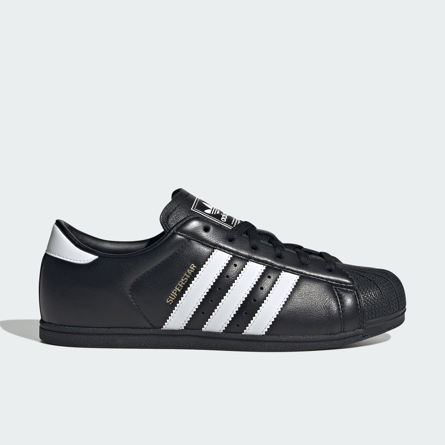 Scarpe sportive e da tempo lib - Adidas Shoes Superstar recensione e prezzo