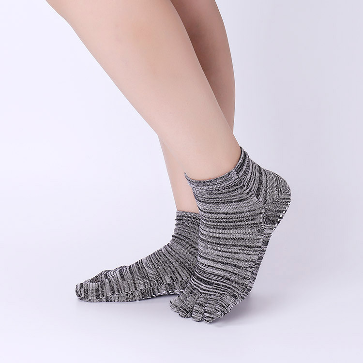 Calzini da yoga antiscivolo co - Grip Sock Yoga recensione e prezzo